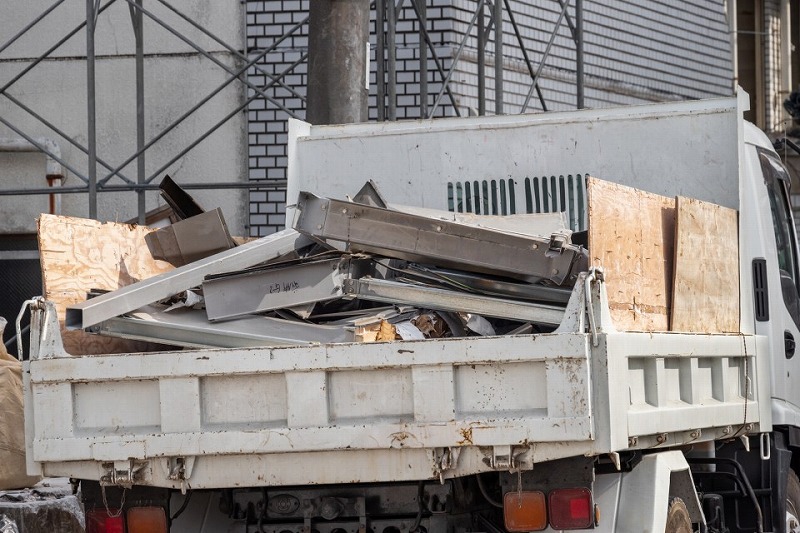 pixta_98880531_M-960x640